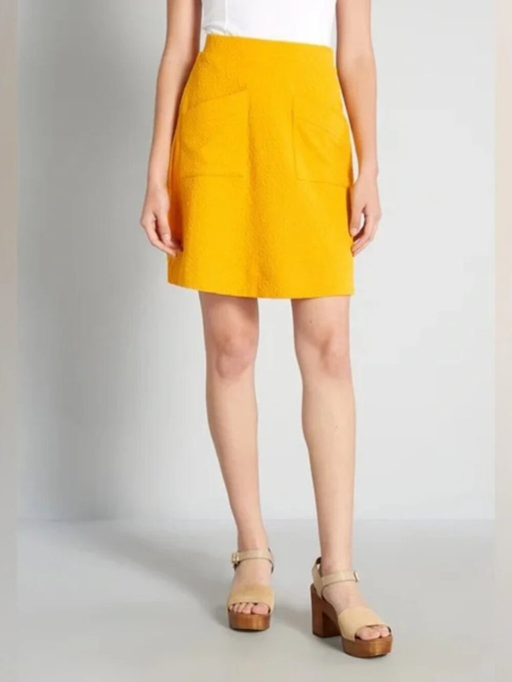 NWT ModCloth Goldie Blooms Knit A-Line Skirt - Size Large Yellow floral pockets